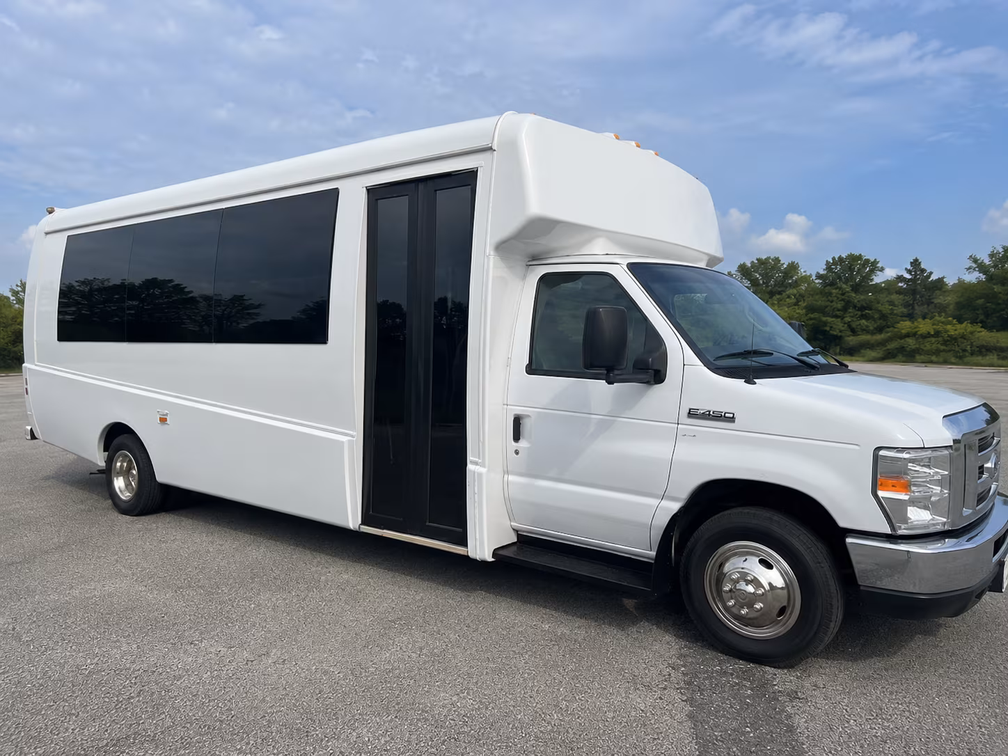 Fairfield Winery Tour & Pub Crawl Transportation party bus exterior