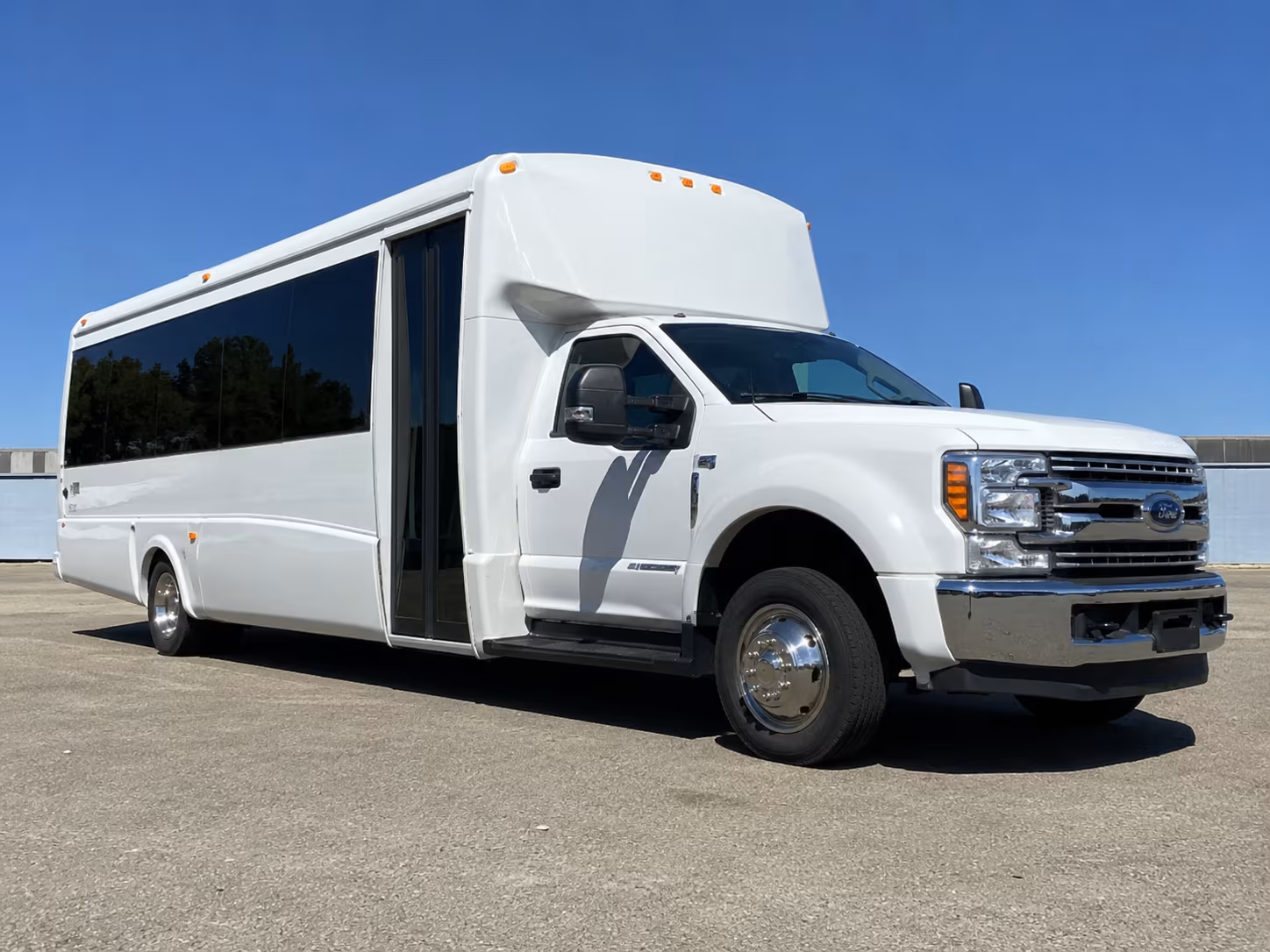 Vacaville Wedding Transportation & Shuttle Service