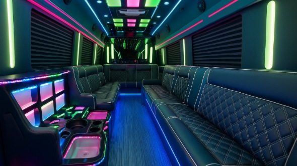 berkeley 20 passenger party bus